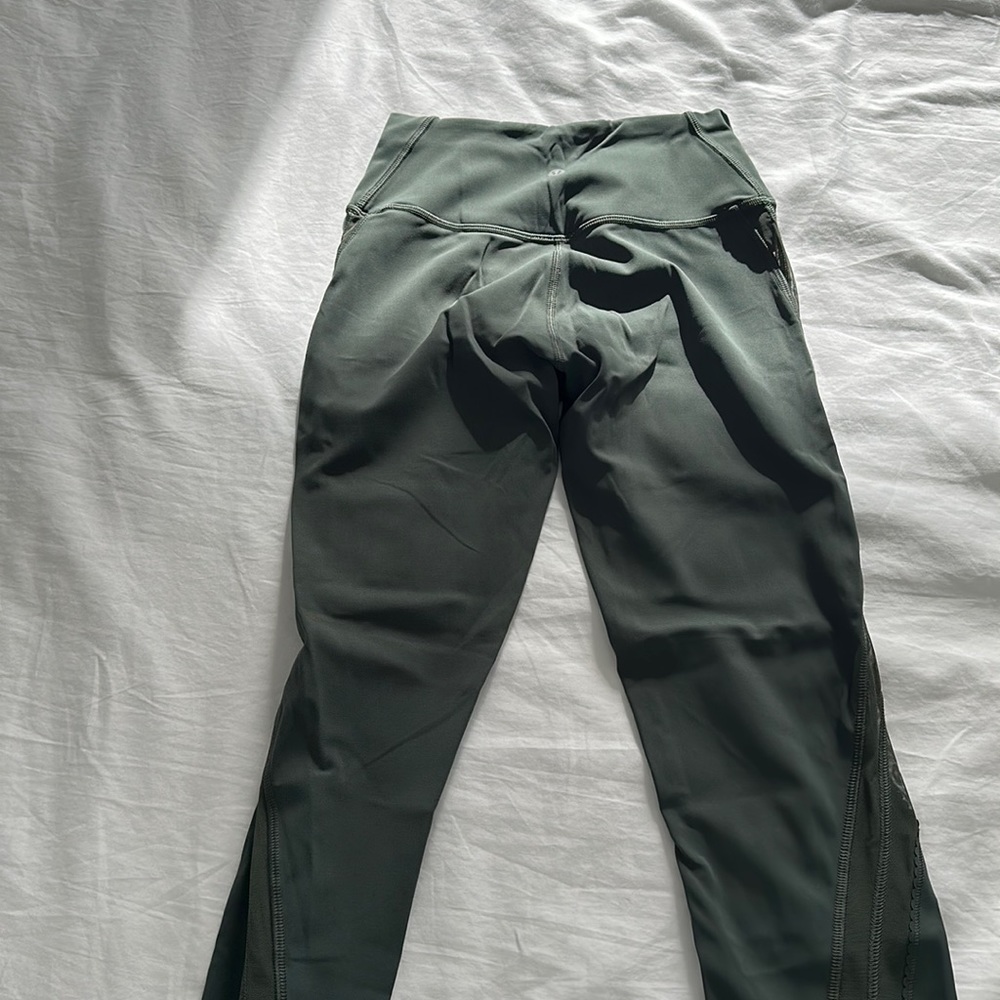 Lulú lemon leggings